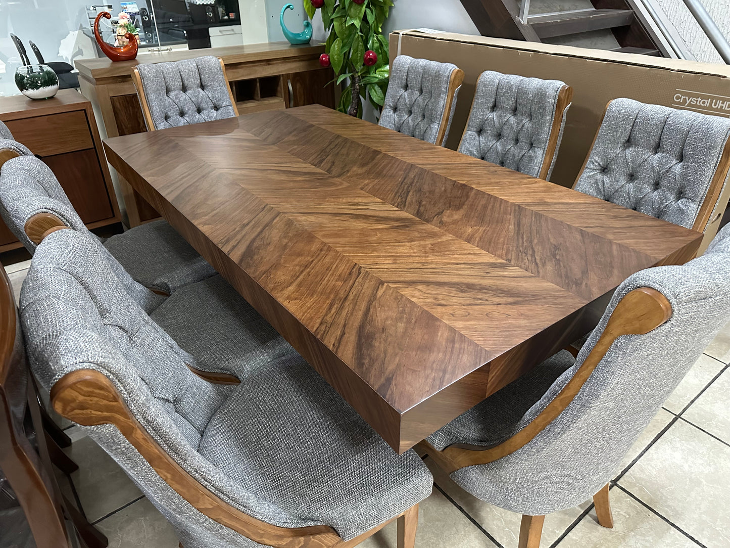 Comedor Isabella Chapa 8 sillas