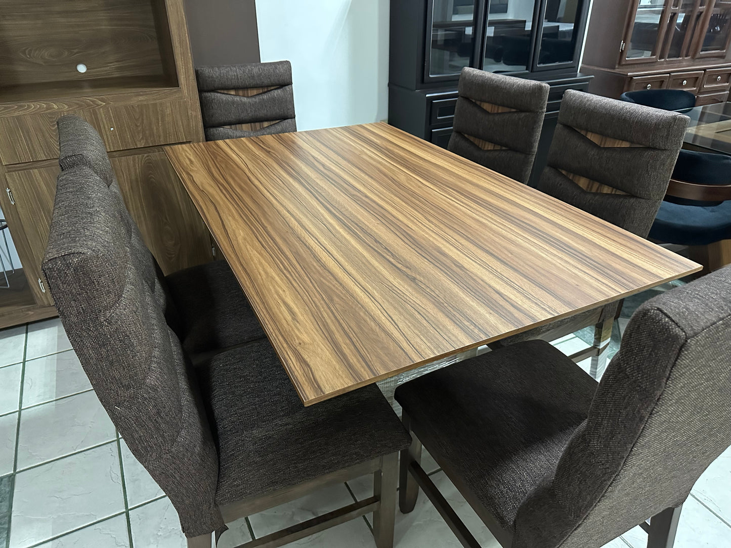 Antecomedor Croacia 6 sillas