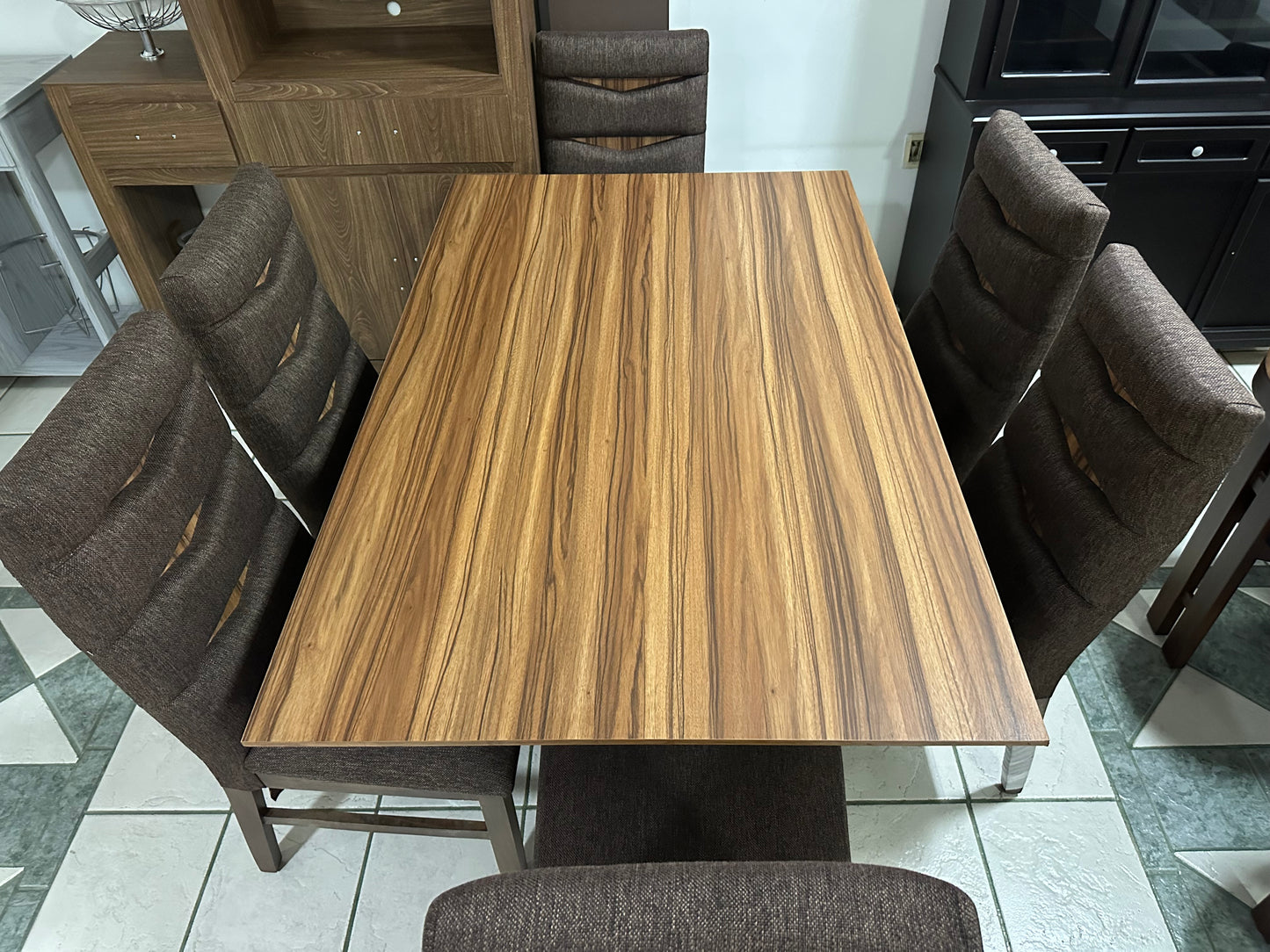 Antecomedor Croacia 6 sillas