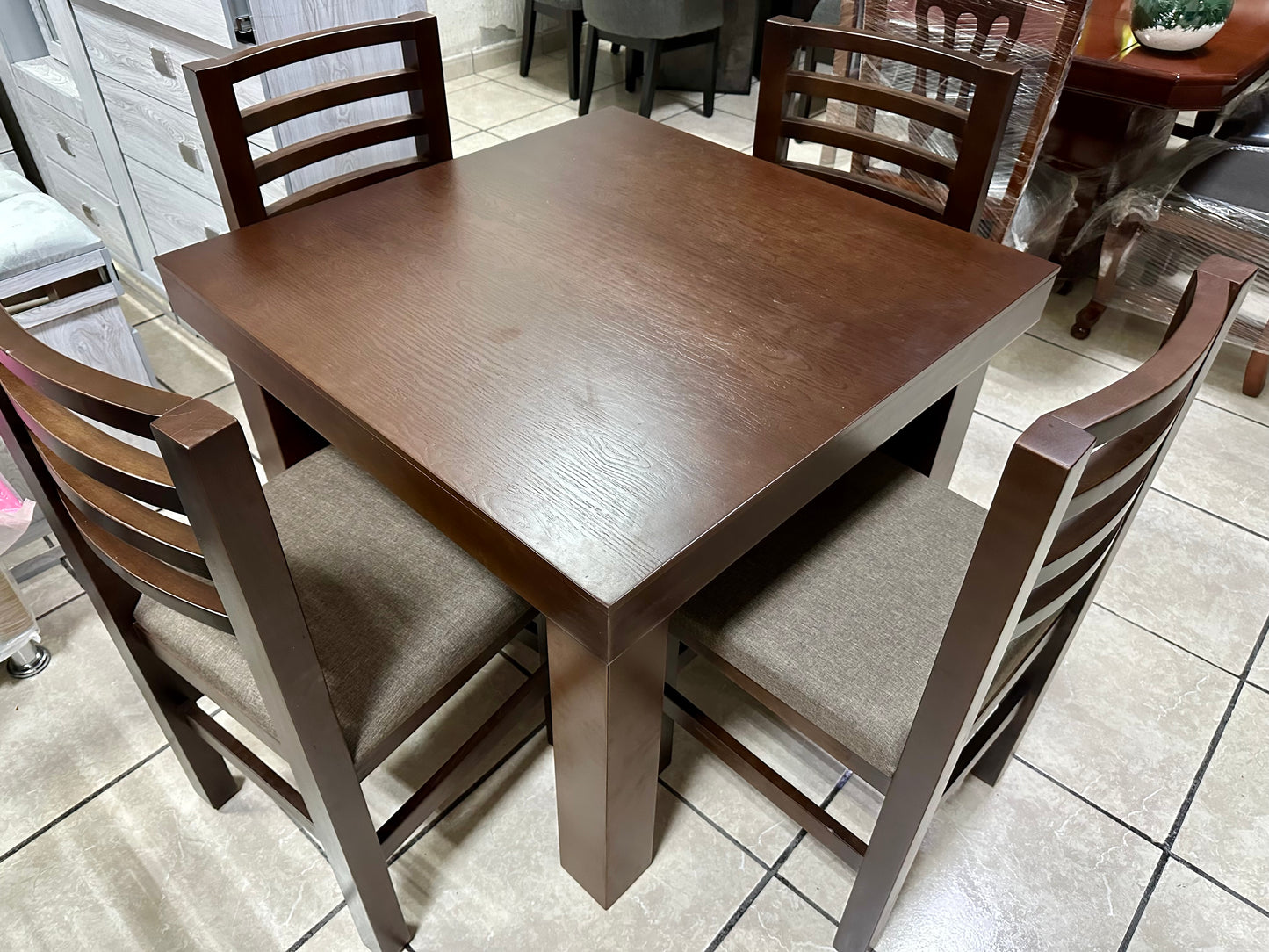 Comedor Filly 4 sillas