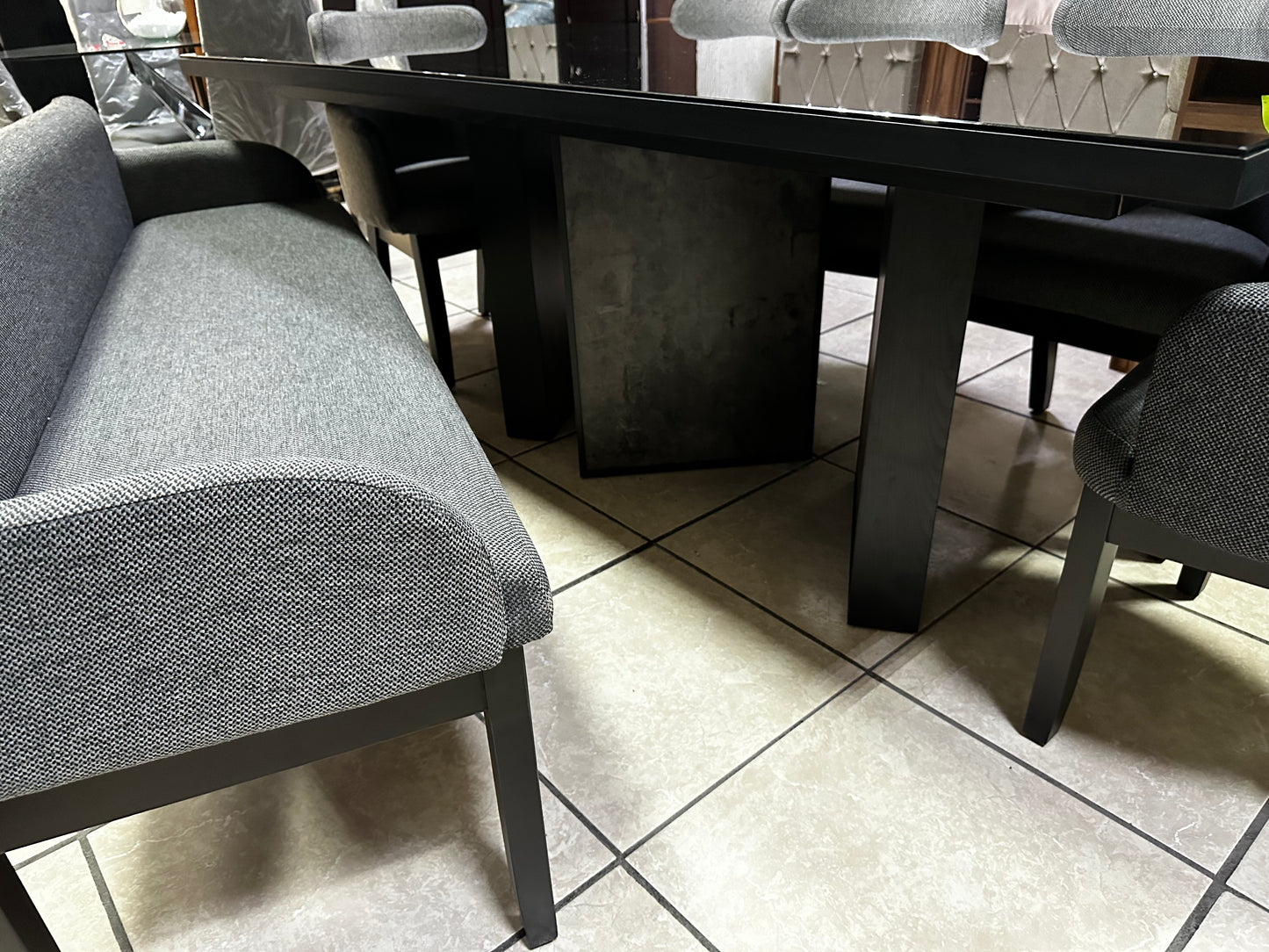 Comedor Erabig geo 5 sillas/ 1 banca