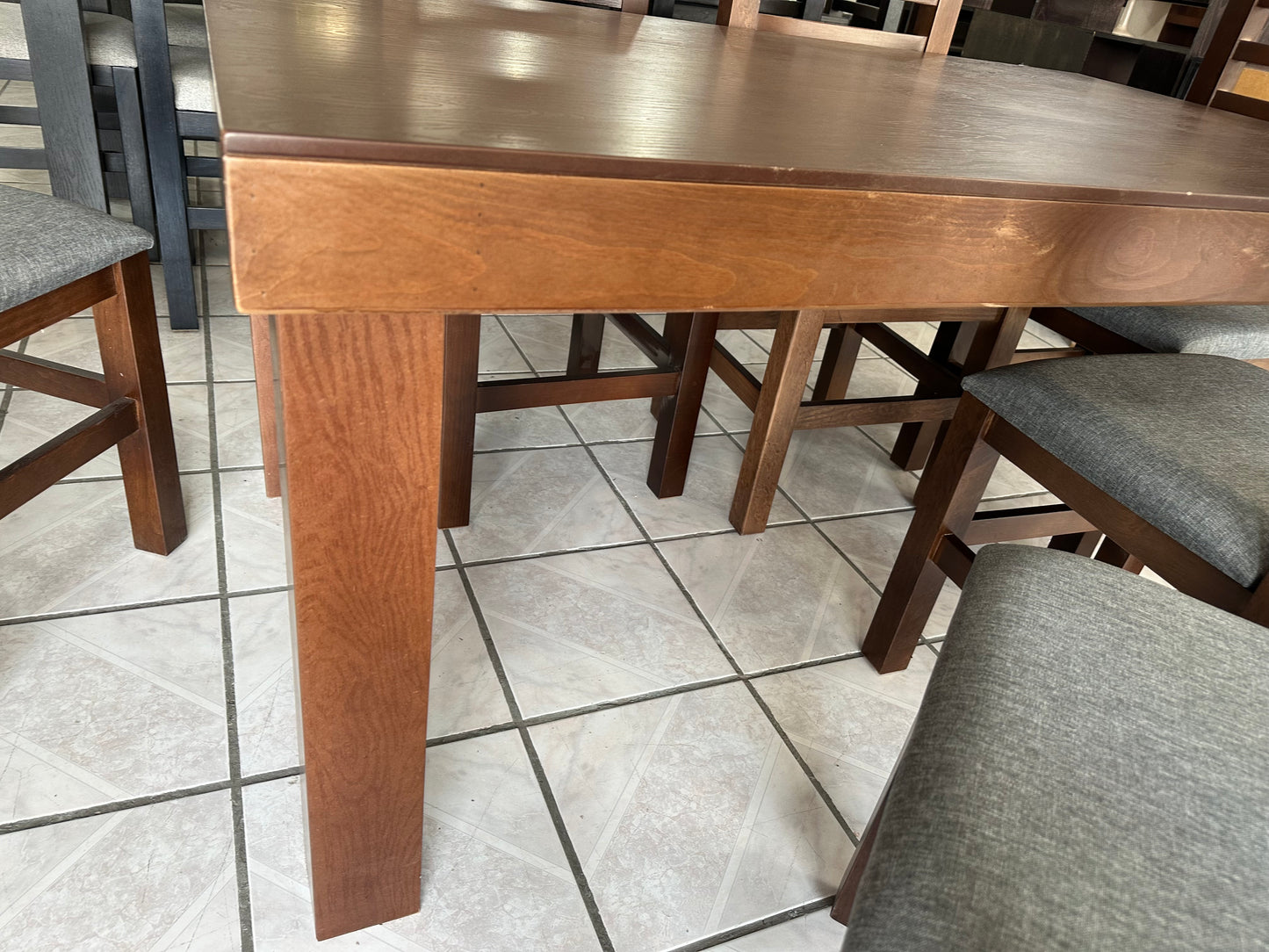 Comedor Fili 6 sillas canela