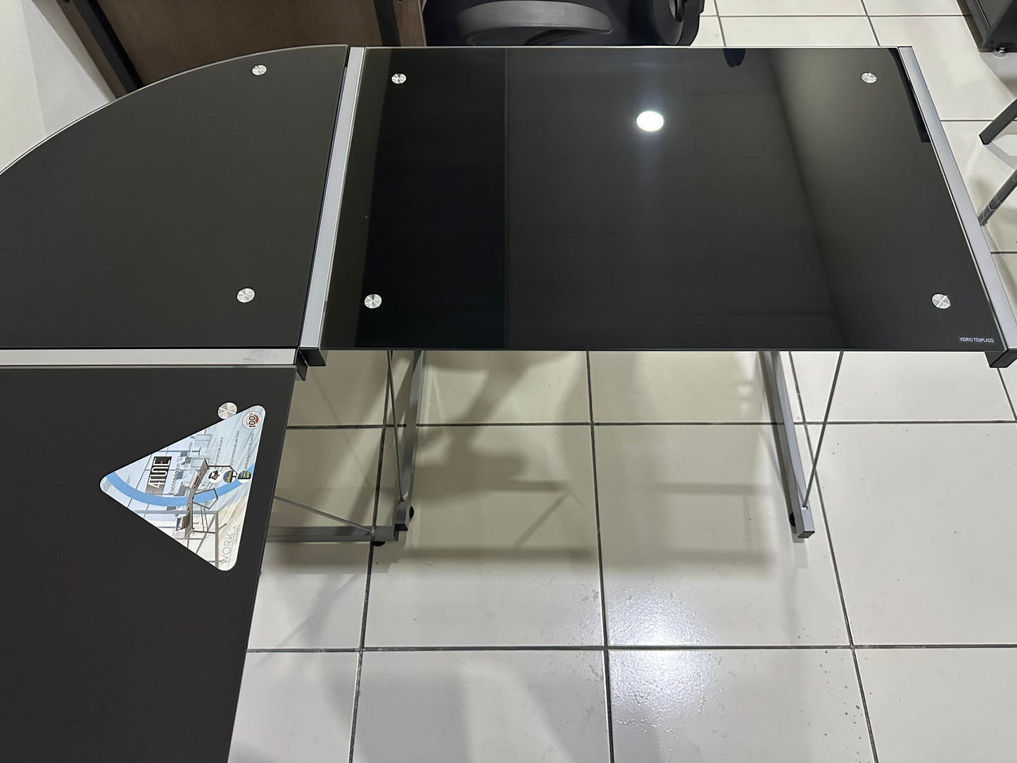 Escritorio en L de cristal Negro