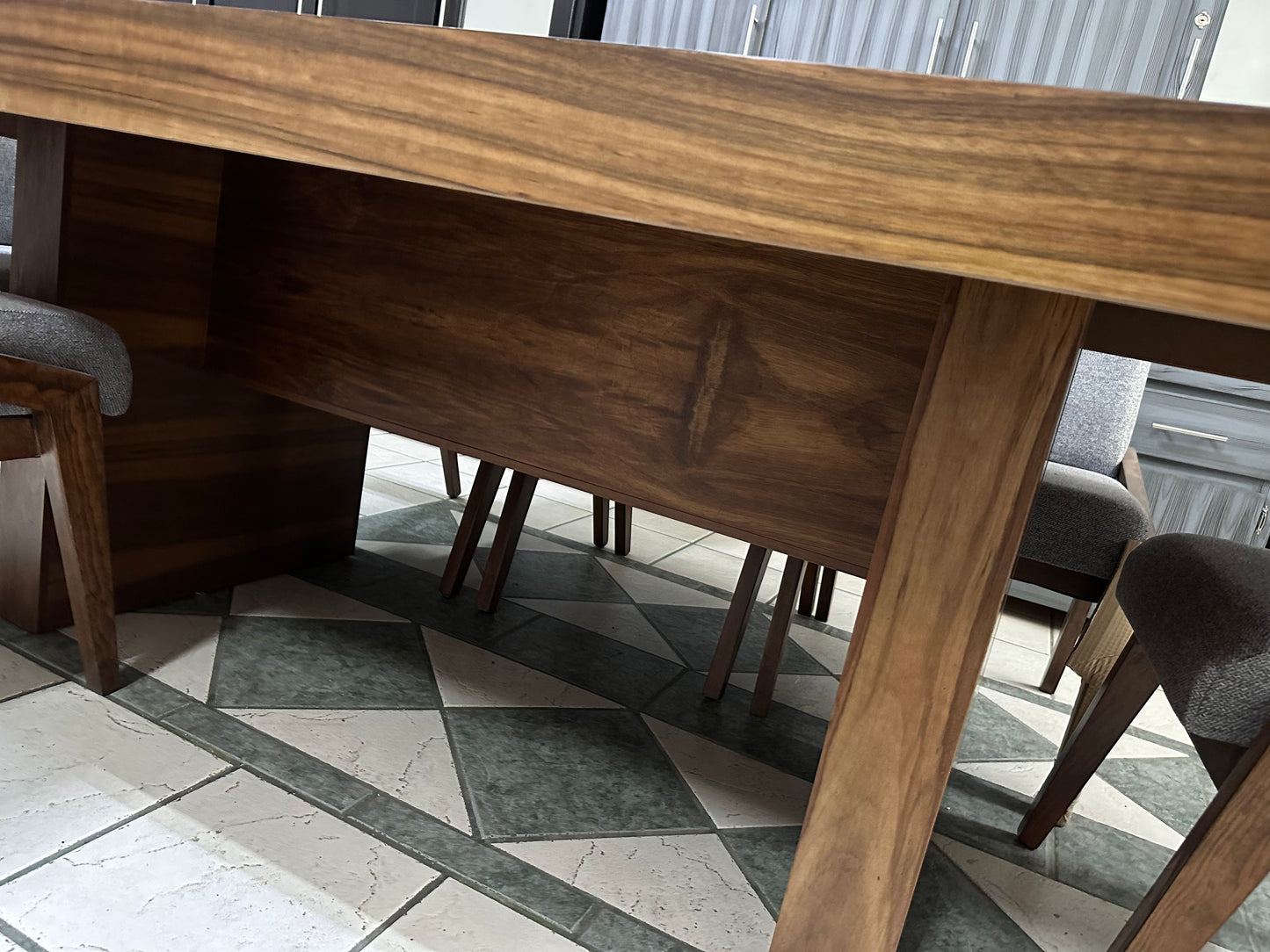 Comedor Sofía Parota 8 sillas