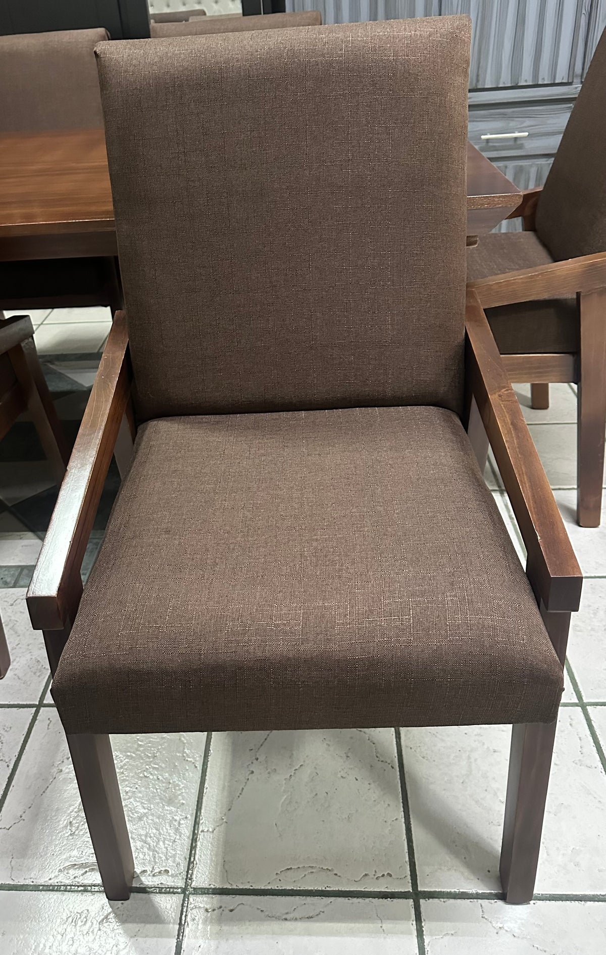 Comedor Don Toño Chocolate 6s