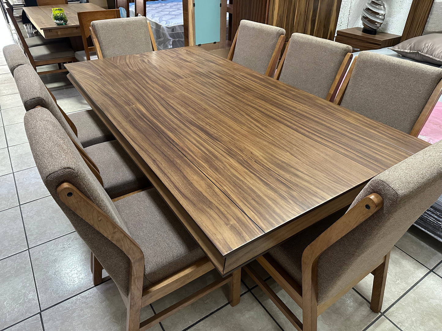Comedor Elider 8 sillas