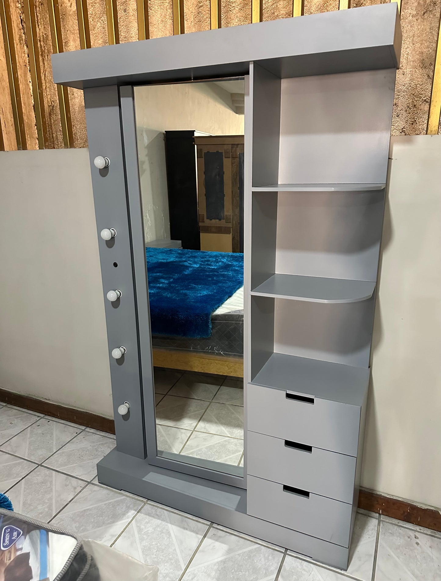 Recámara Lalo King Size S/C