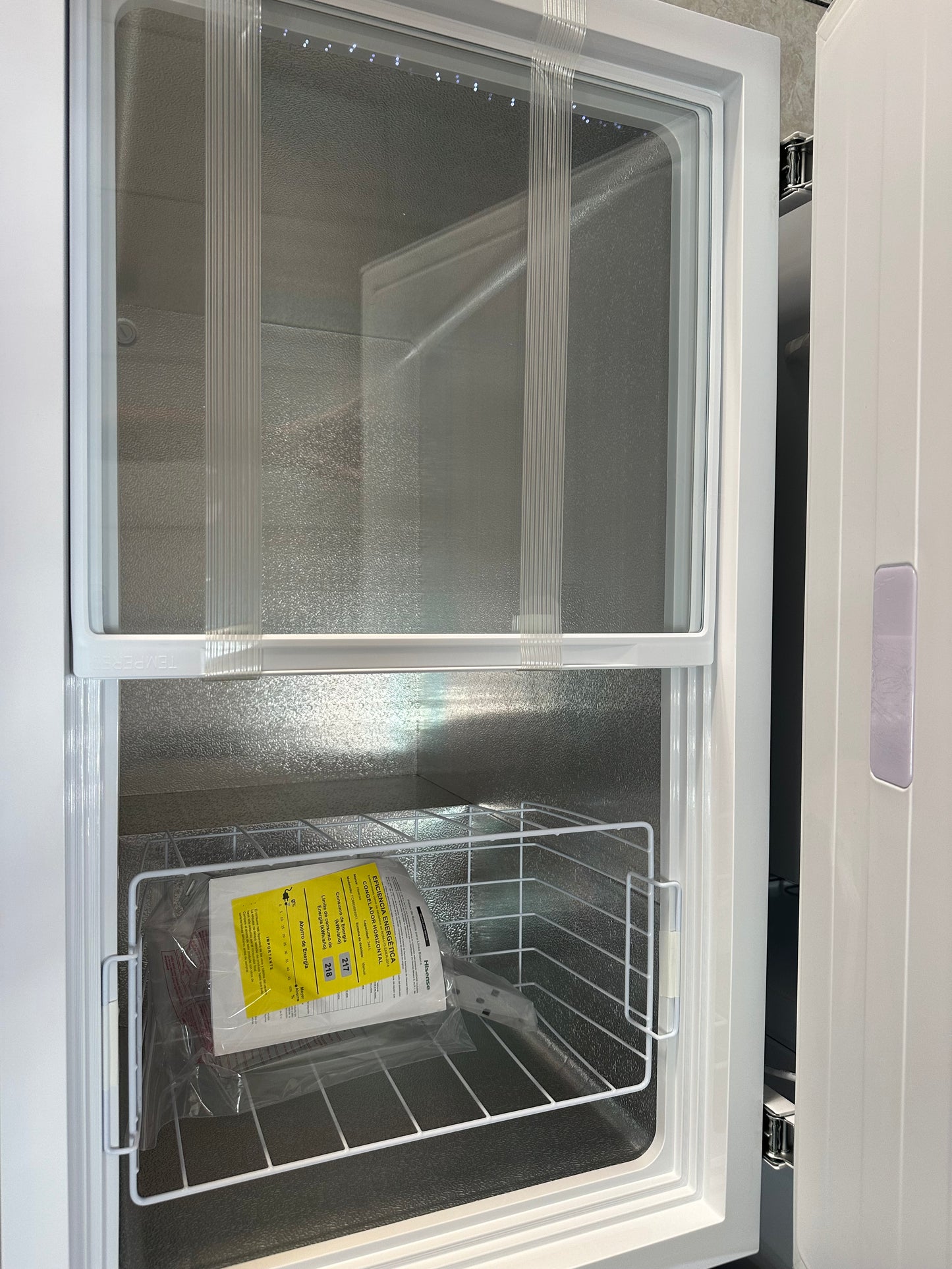 Congelador Hisense 9p FC88D6CWX1