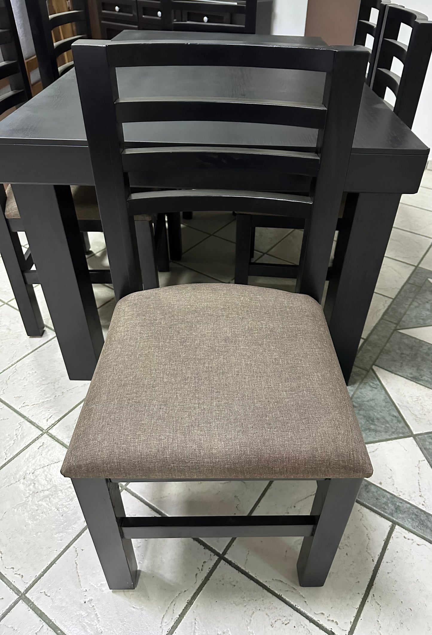 Comedor Fili 6 sillas negro