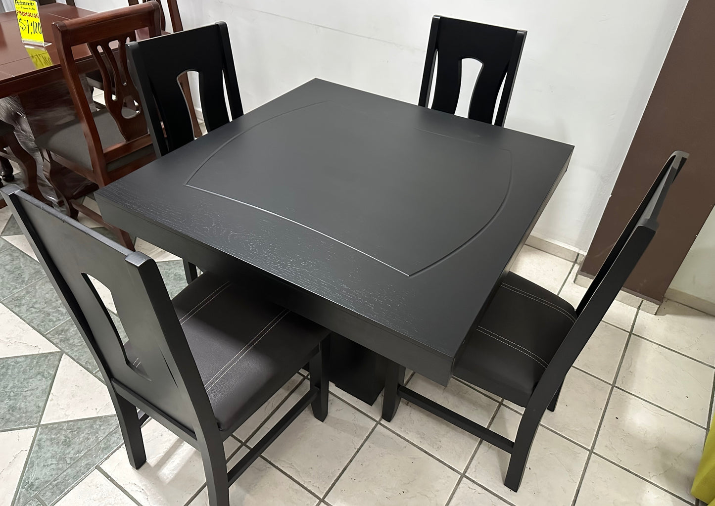 Antecomedor Luisa Negro