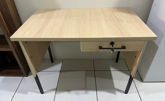 Escritorio 1 cajón