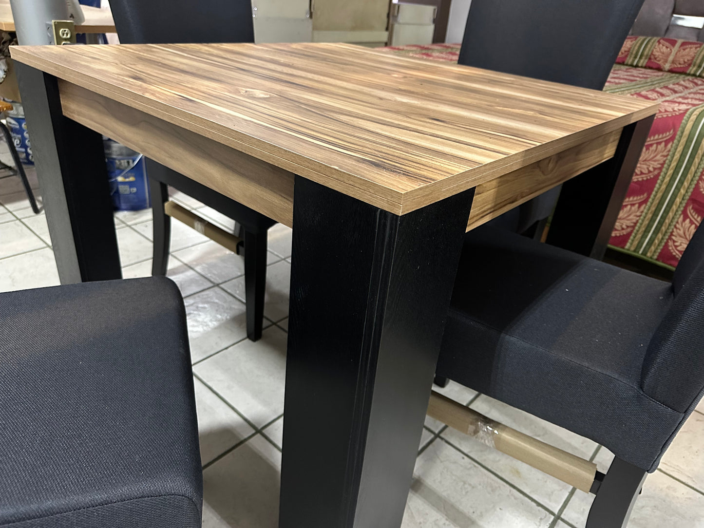 Comedor Valentina Melamina 4 silla