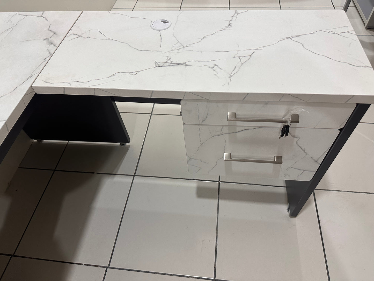 Escritorio Punta de bala mármol
