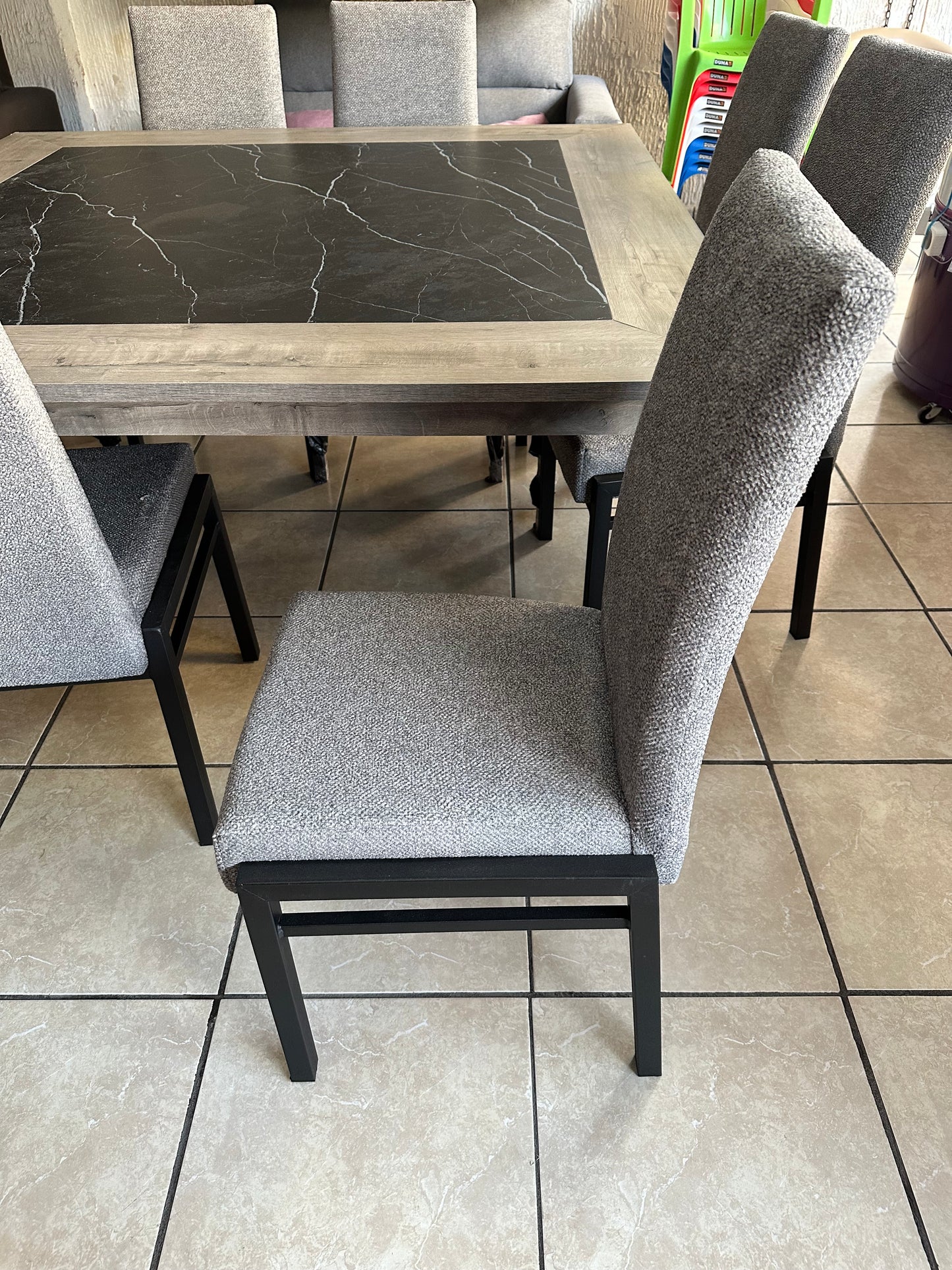 Antecomedor Yolanda 8 sillas