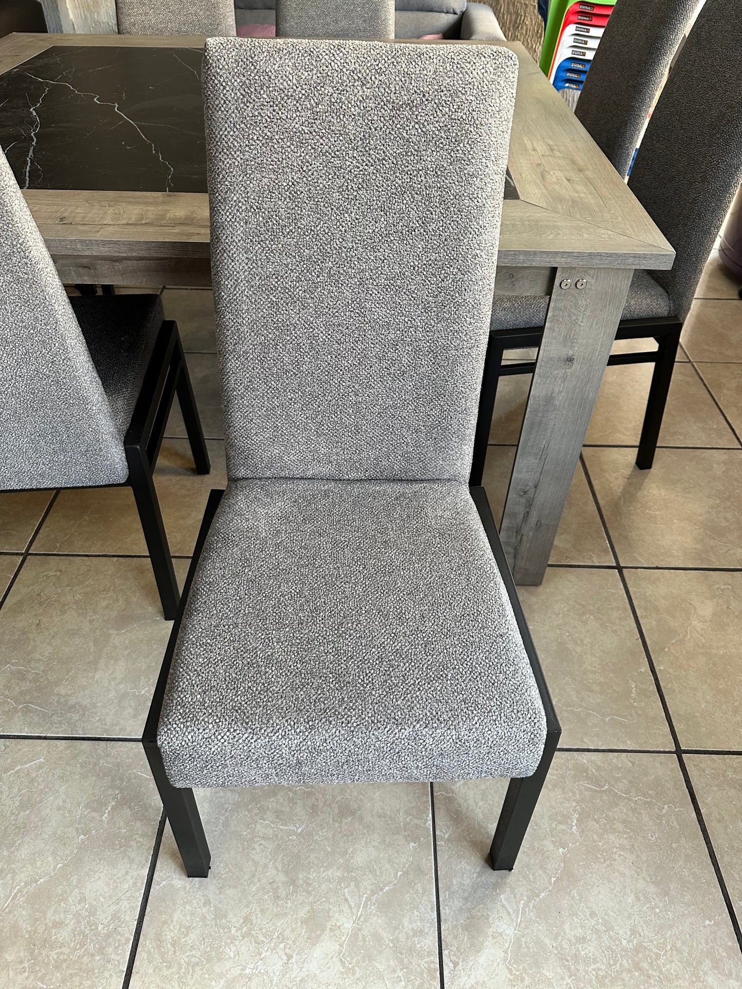 Antecomedor Yolanda 8 sillas
